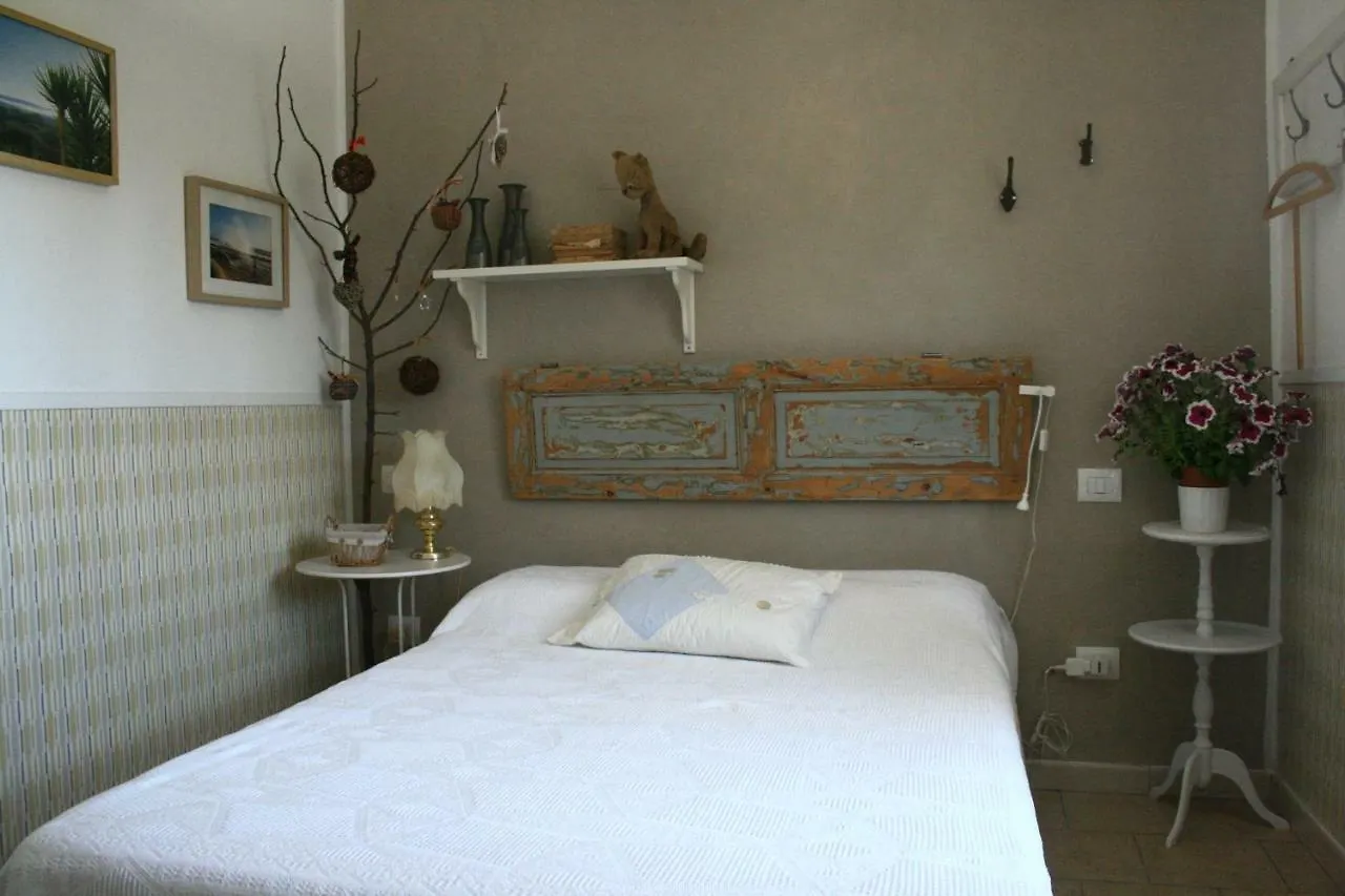 B&B La Casina Di Parrana Collesalvetti 0*,  Italy